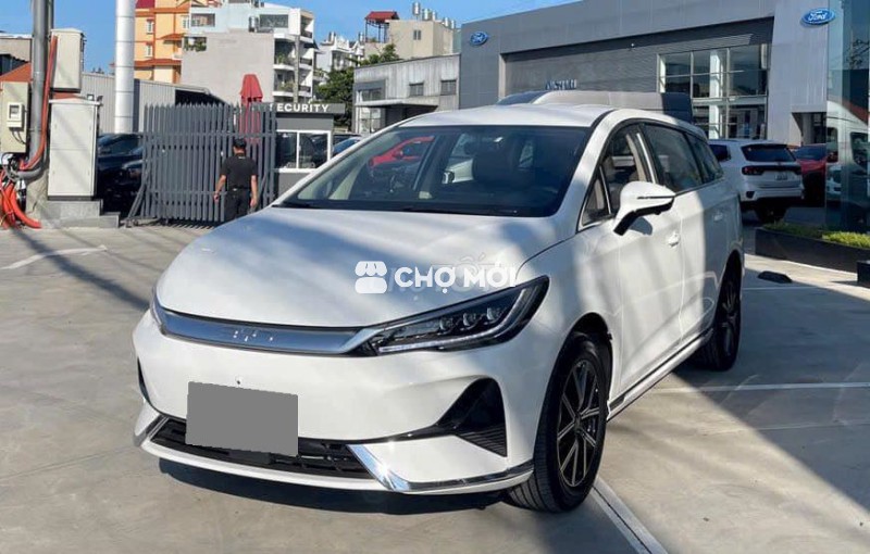 BYD M6 sx 2024 màu trắng đẹp