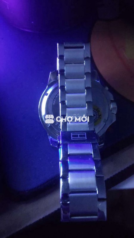 Đồng hồ đeo tay Tommy Hilfiger nam kim loại