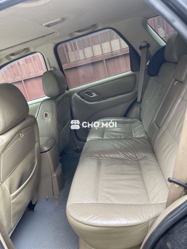 Ford Escape 2004 3.0 V6 - 99000 km