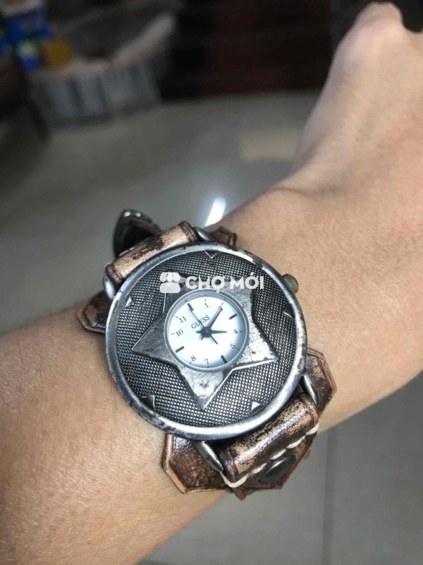 Đồng hồ Guess(nội địa Nhật)