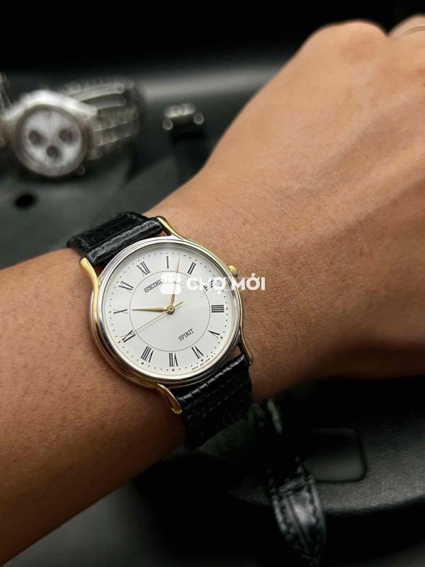 Đồng hồ Seiko Spirit la mã demi vàng cổ điển