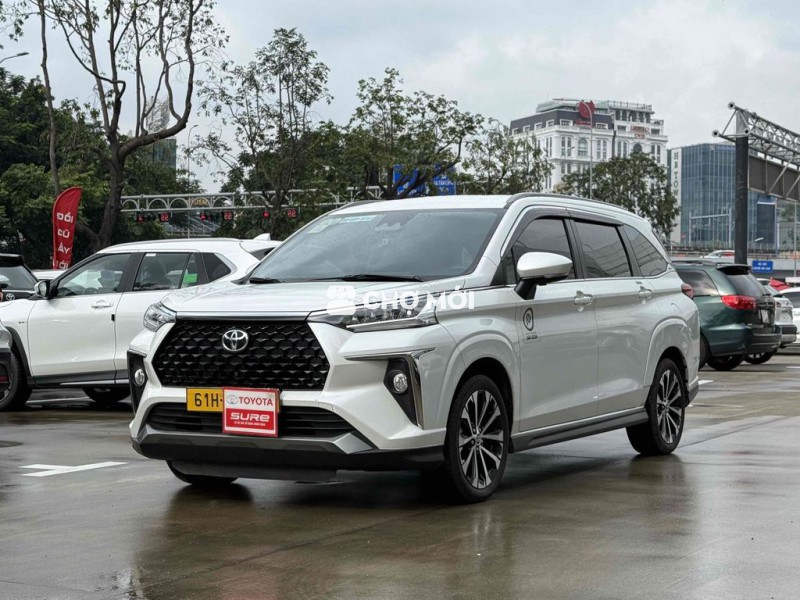 Toyota Veloz Cross Top 2024 - 33800km - Xe Hãng