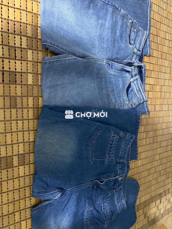 pass 2 quần jean mới mặc 1 lần ***: 100k
