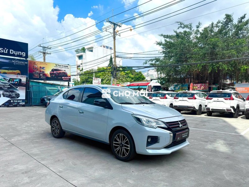 Mitsubishi Attrage Premium 2022 Trắng Odo 56800km
