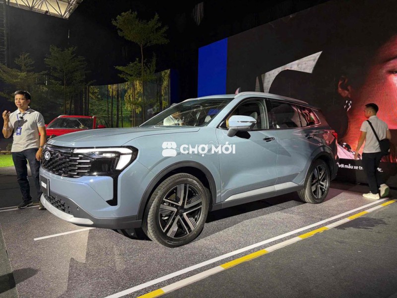 2025 Titanium X 1.5 AT Xanh Mơi bank 85% lãi 7,5%