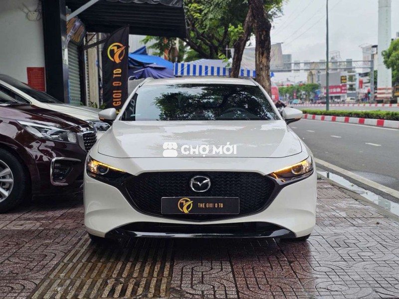 MAZDA 3 1.5  SPORT LUXURY SX 2023 ODO 32.000 KM