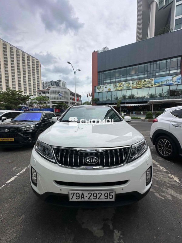 Kia Sorento 2.4 Premium ĐK 3/2020 Odo 12.000 km