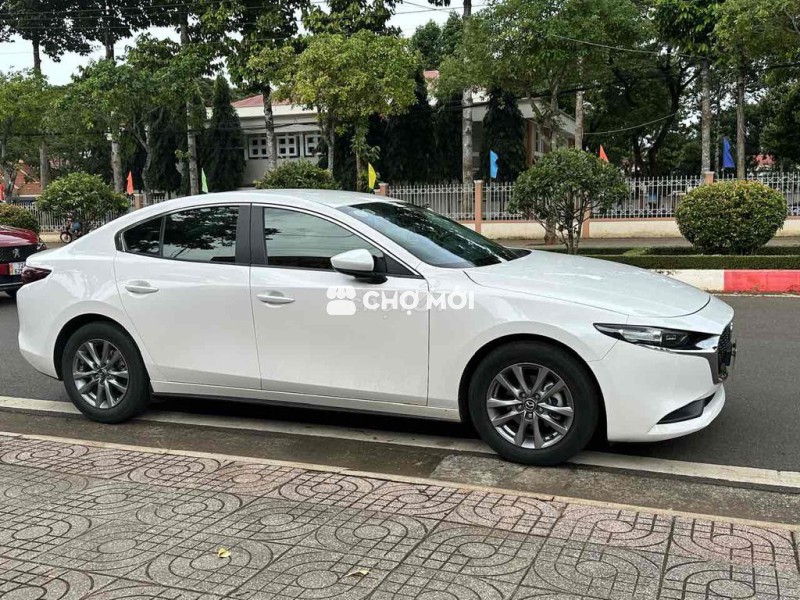 Mazda 3 bản Delux 2021 - 30000 km 1 đời chủ