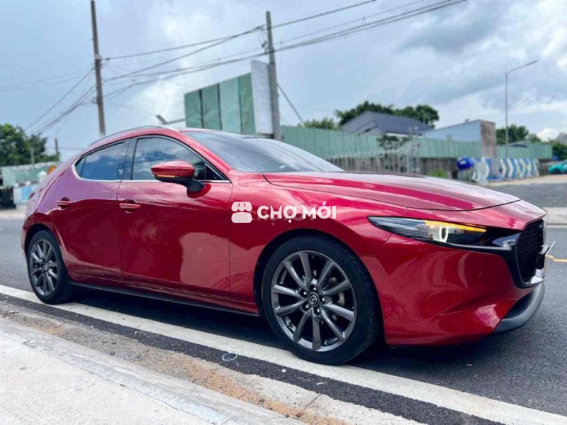 Mazda3 1.5 sx 2022 sport hatback premium zin 100%