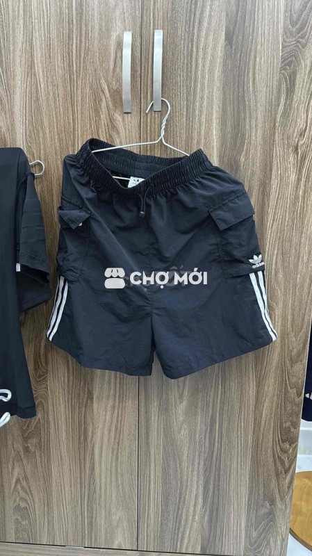 Quần adidas chính hãng size S
