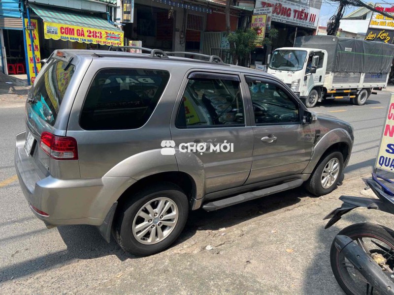 Ford Escape 2010 XLS 2.3 AT 4X2 - 170000 km