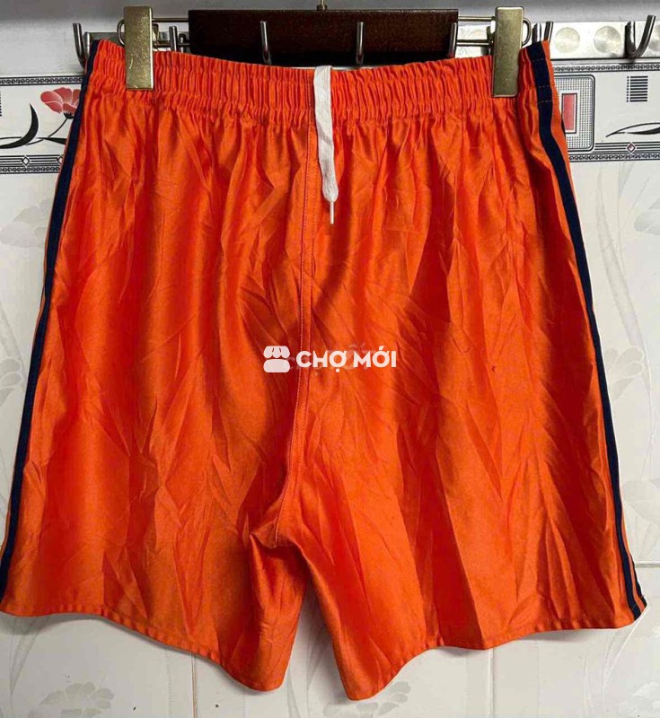 quần thể thao nam hiệu Adidas chính hãng