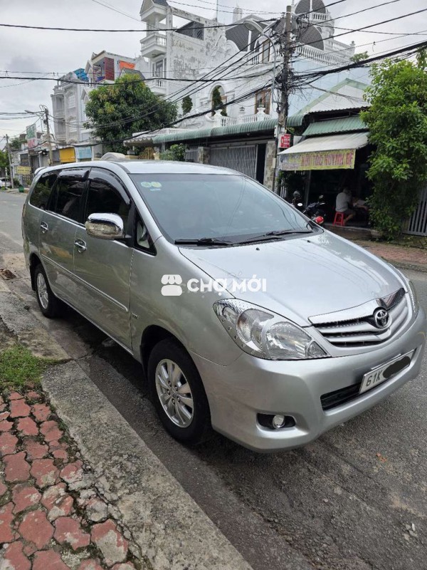 Innova 2010 G số sàn, xe gia đình