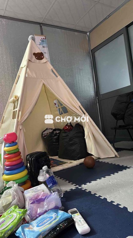 Tặng quần áo cũ Q12