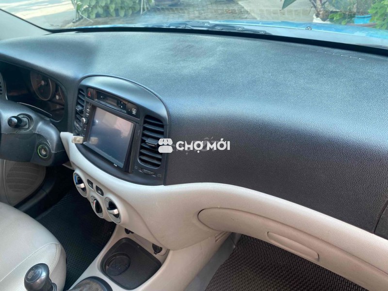 Hyundai Verna 2009 1.4 MT 160000