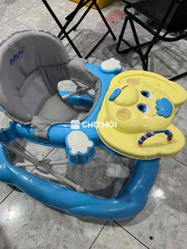 xe tập đi cho bé