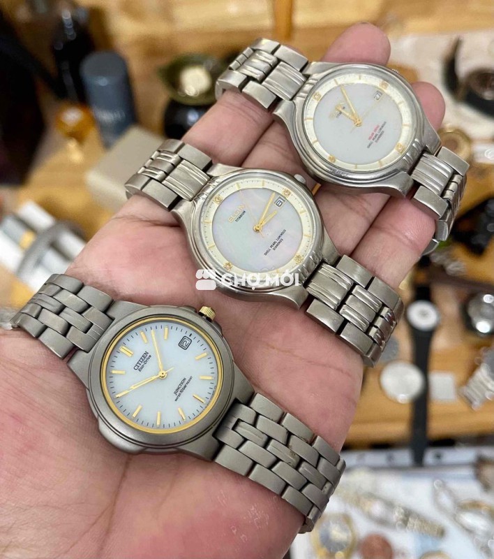 Combo 3 chiếc pin năng lượng size 35 vỏ titan.