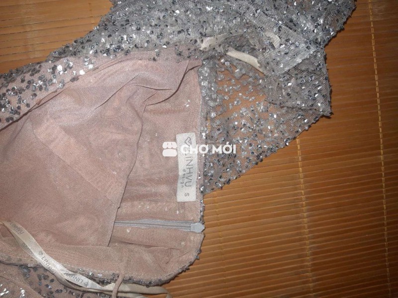 Đầm dạ hội LINHVU DESIGN sequin bạc nữ