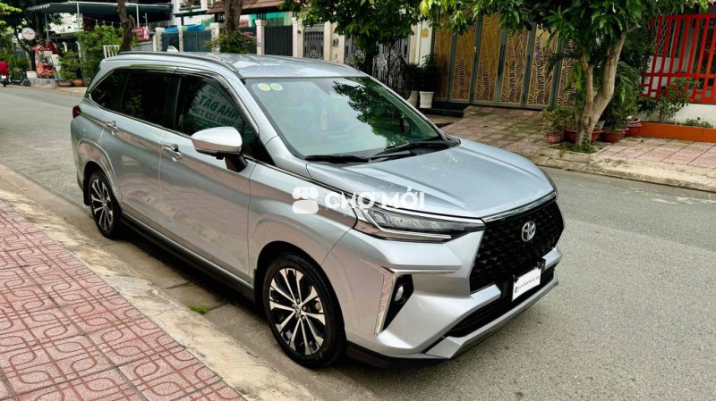 Toyota Veloz 2022 Cross Top 1.5 CVT - 75000 km