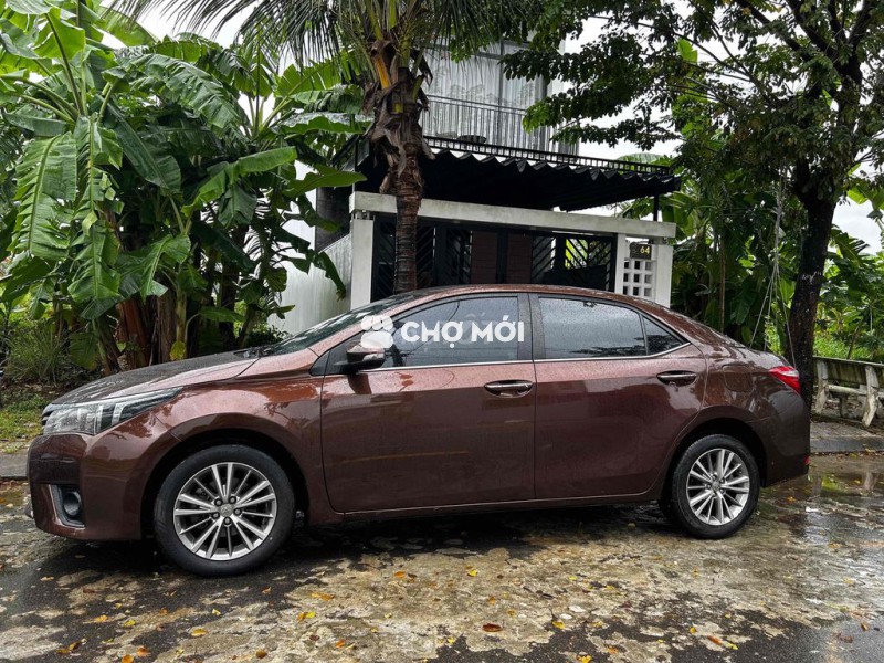 Toyota Corolla Altis 2016 1.8G CVT - 90000 km