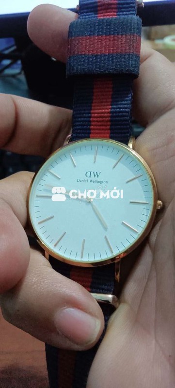 Thương hiệu DW còn nguyên hộp