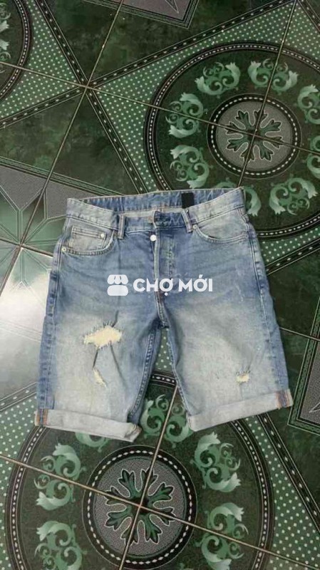 Quần short jean H&M nam màu xanh nhạt size 28