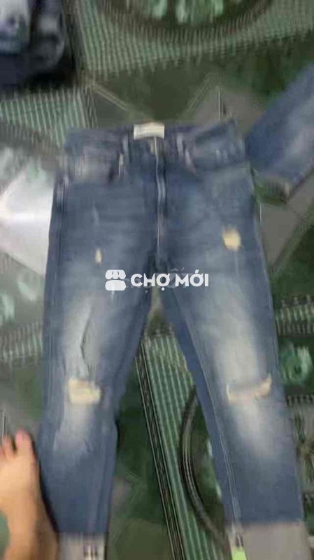 Quần jean Zara rách màu xanh size 38