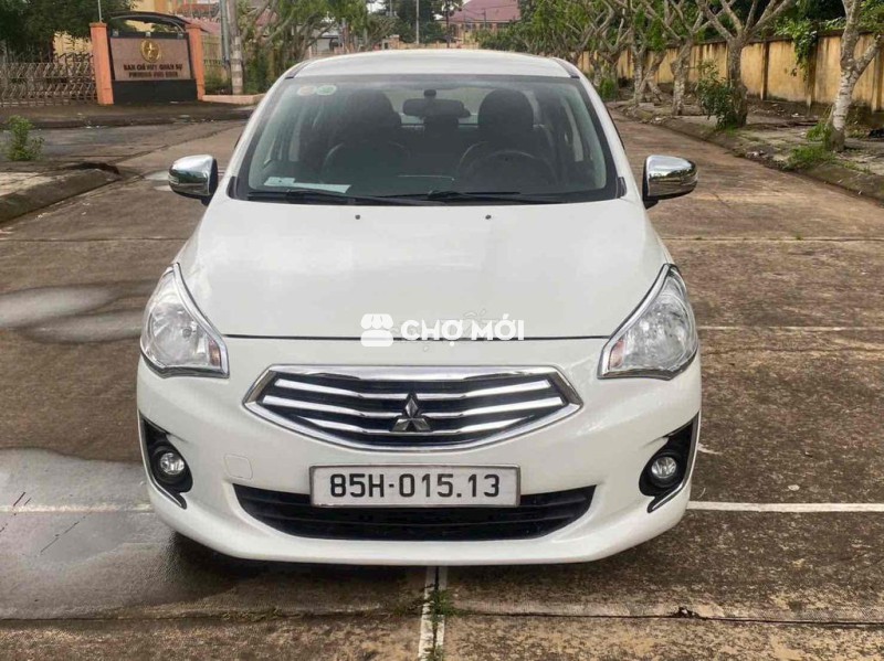 Mitshubishi attrage số tự động rin đẹp fun đồ chơi