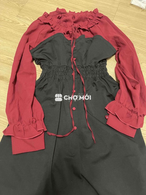 Đầm xòe nữ cổ điển màu đen, đỏ đô