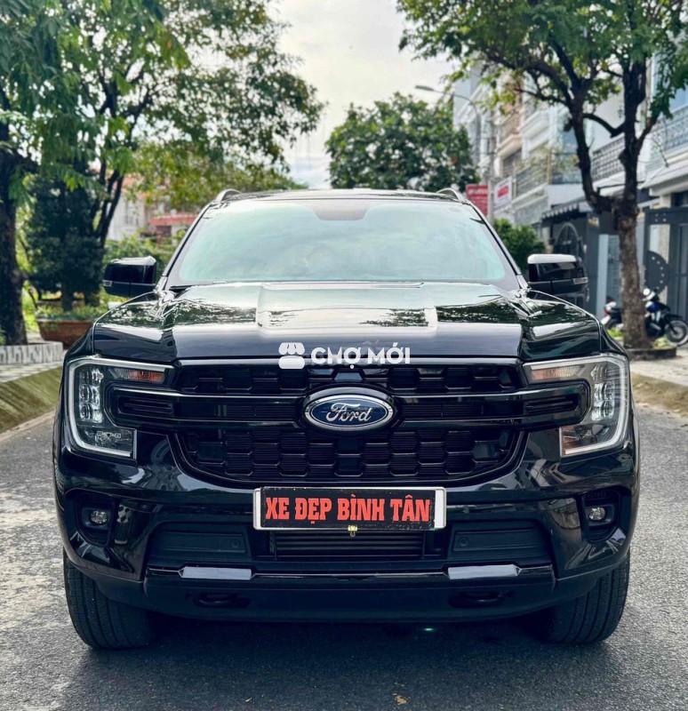 CẦN BÁN XE FORD EVERETS SPORT XS2025.12000KM