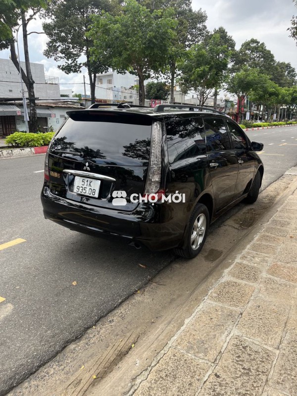 Mitsubishi Grandis 2006 2.4 AT - 152052 km