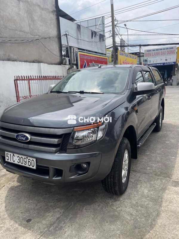 cần bánFord Ranger 2013 XLS 2.2L 4x2 MT - 120 km