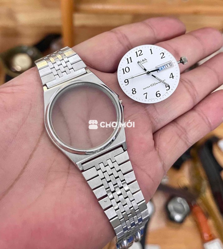 Bán đồng hồ Alba tự xử thiếu nắp đáy.