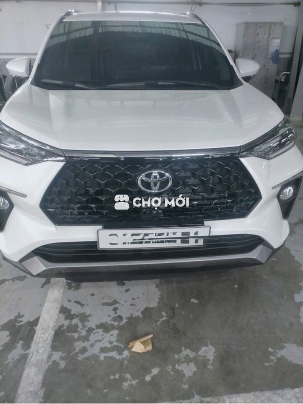 Toyota Veloz Cross Top 2024 trắng, 12000 km