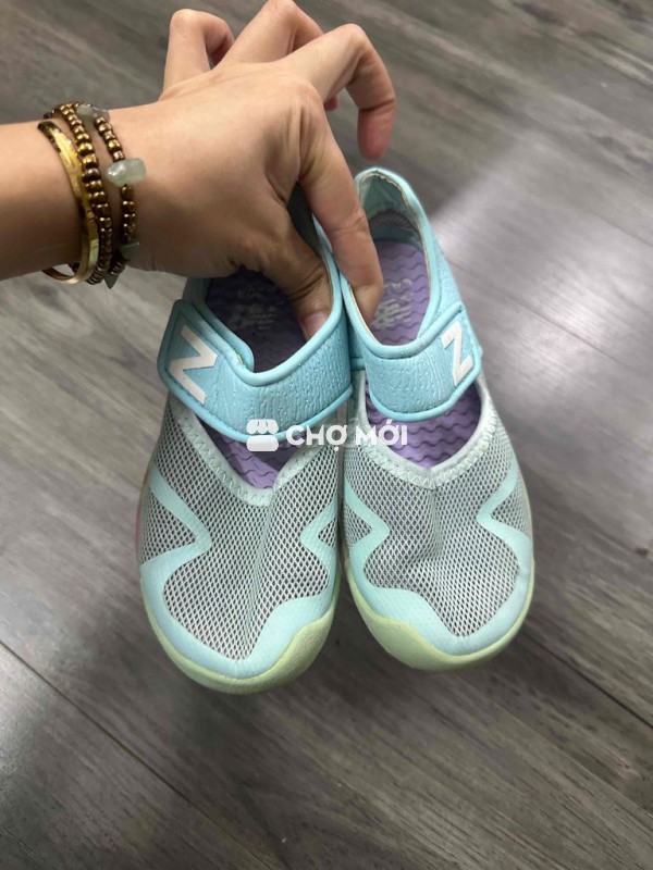 New Blance size 28.5 17cm real 100%