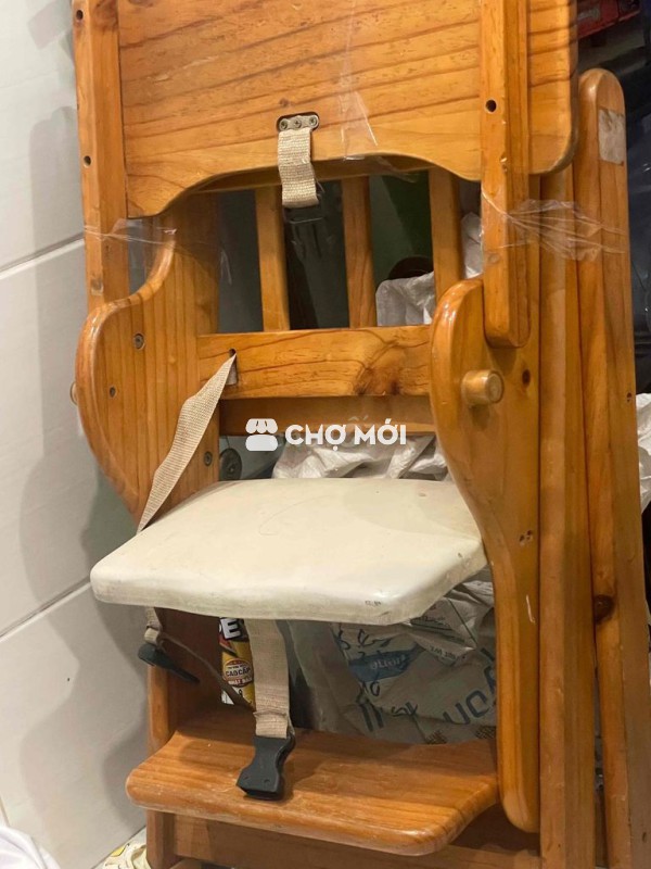 ghế ăn dặm bé từ 8m - 36m