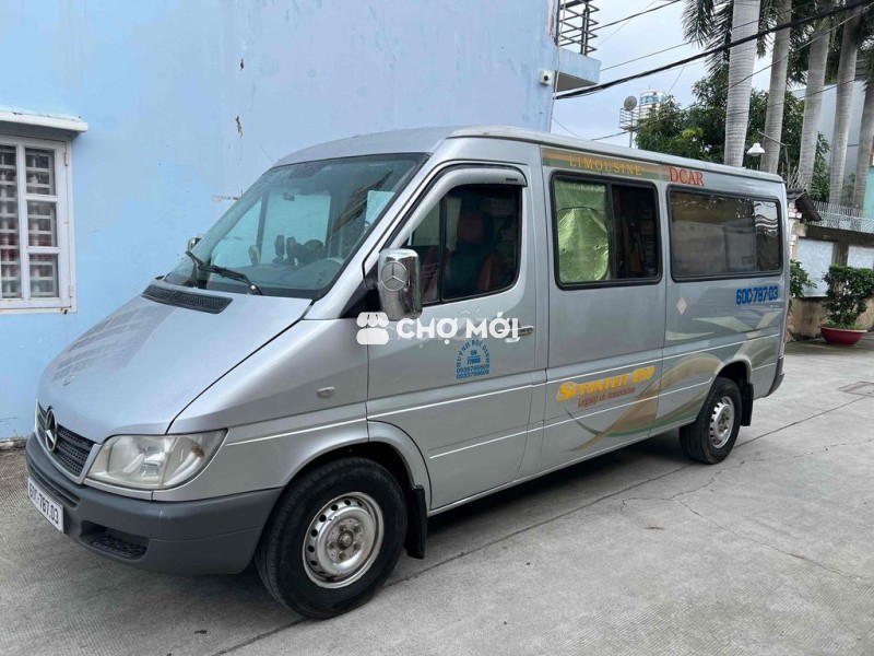 Mercedes Sprinter 6 chổ 850kg đi giờ cấm sx 2009