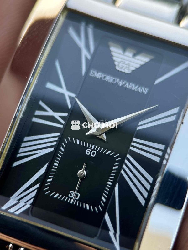 Đồng hồ Emporio Armani tank la mã full thép.