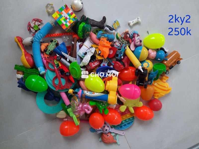 Đồ chơi trẻ nhỏ