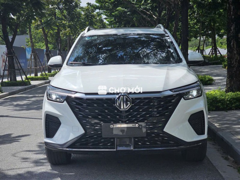 MG RX5 sx 2023 đky 2024 bản STD màu trắng