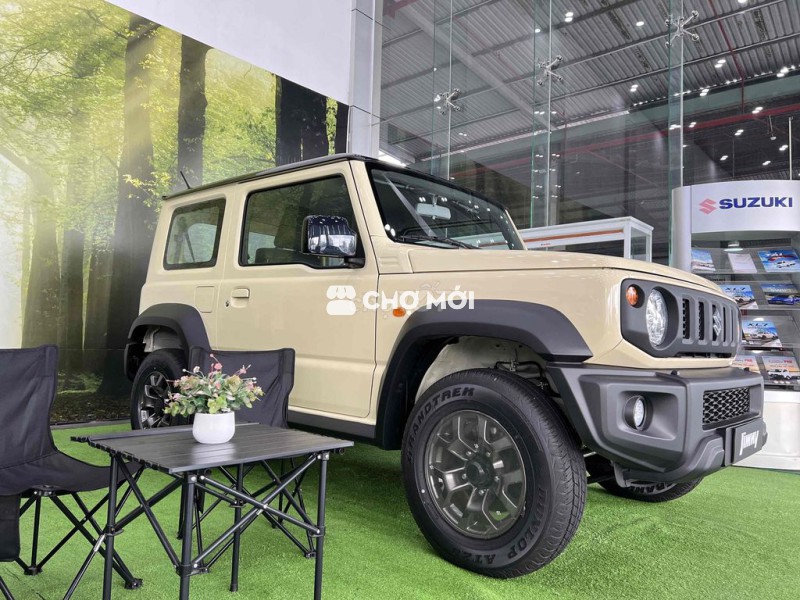 Suzuki jimny sẵn xe giá *** thị trường