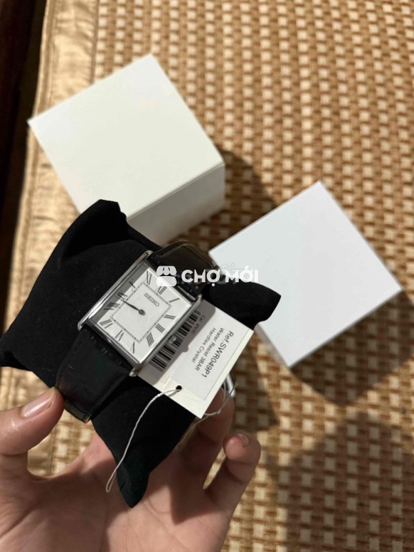 Đồng hồ Seiko Chính hãngg fullbox mới 99,9%