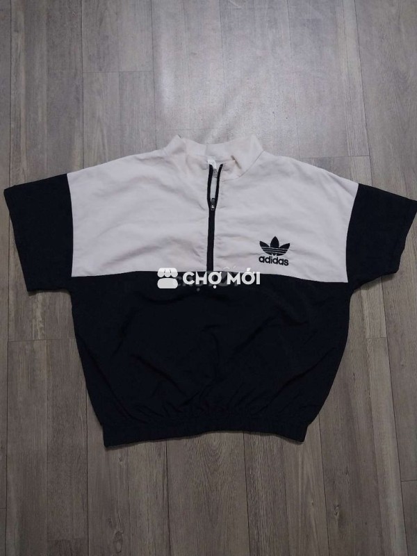 Áo croptop Adidas size 9-10