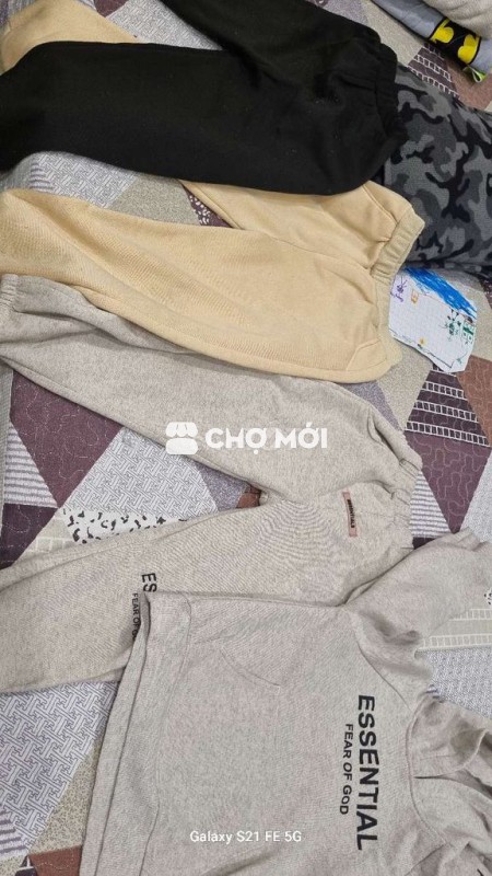 Tặng quần áo lót bông cho bé 5-6 tuổi