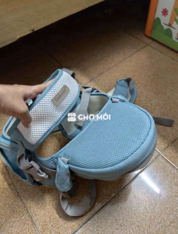 Đai địu ngồi cho bé