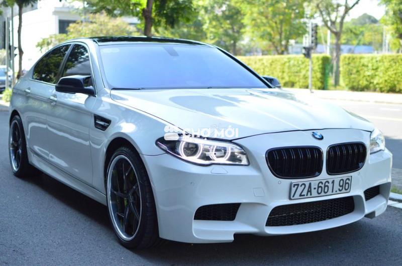 BMW 5 Series 2015 đồ chơi khủng hn 200