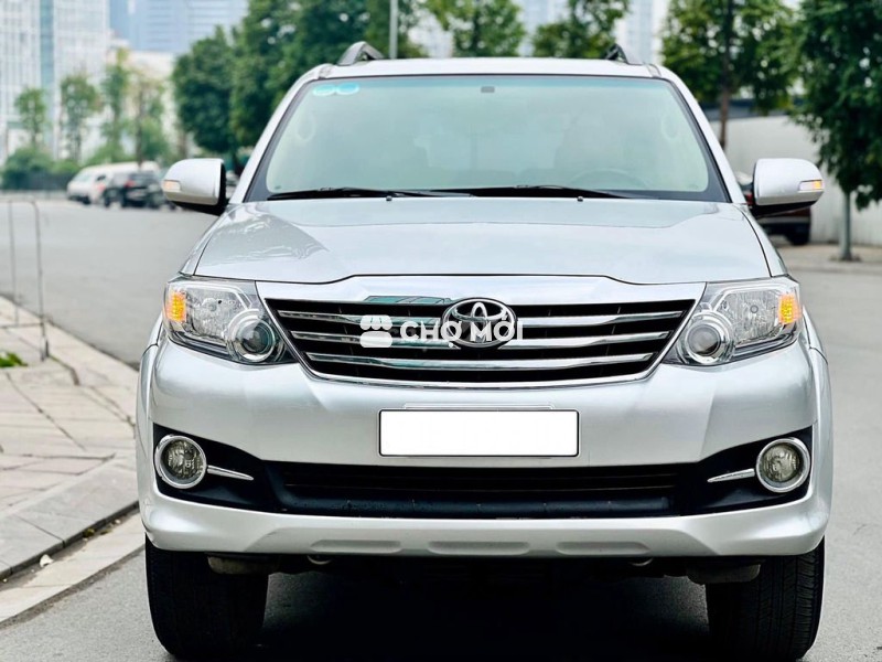 Toyota Fortuner 2016 2.7V 4X2 AT - 96,000 km.