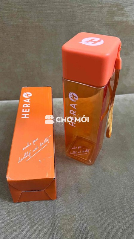 Thanh ly Bình nước Hera 390ml mới nguyên hộp