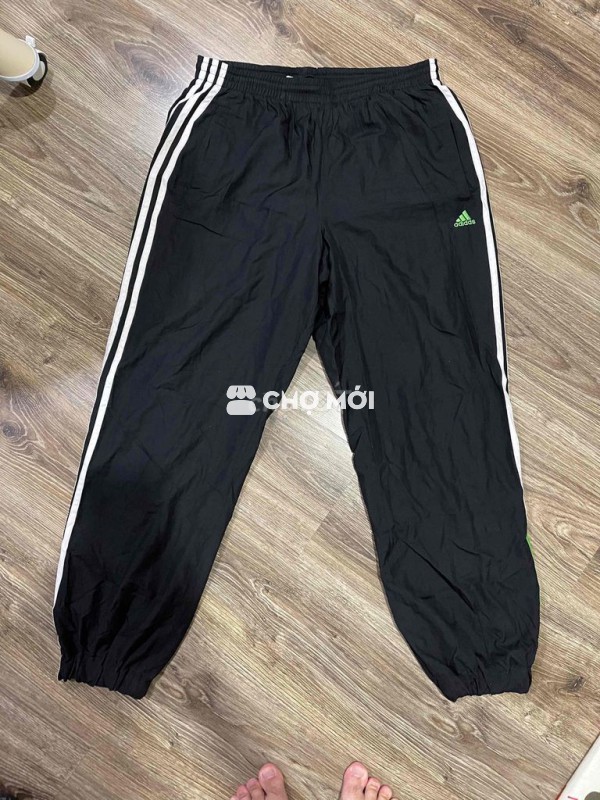 quàn gió Adidas size M chính hãng ko mặc