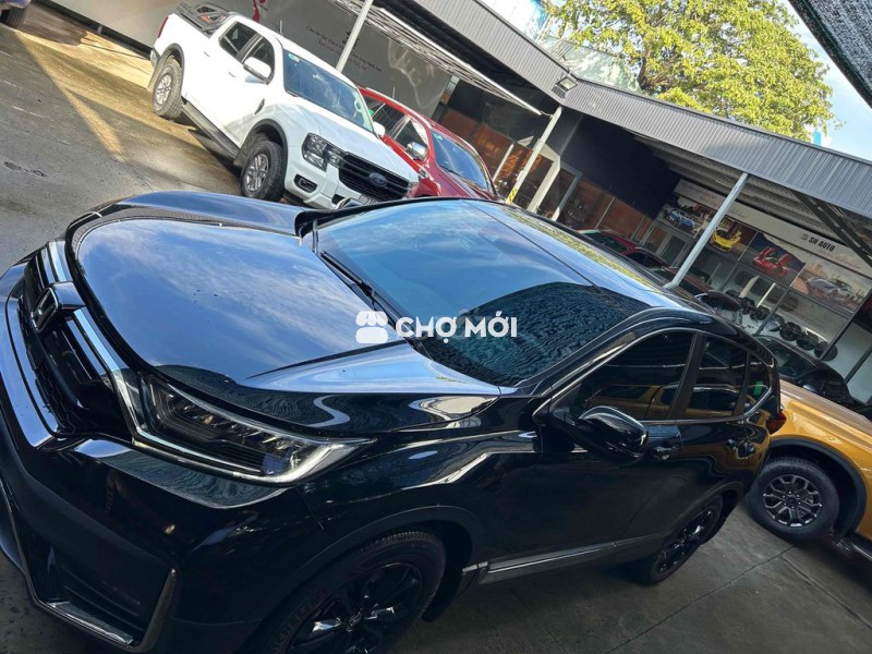 Honda CR V 2022 LSE Black Edition chạy lướt